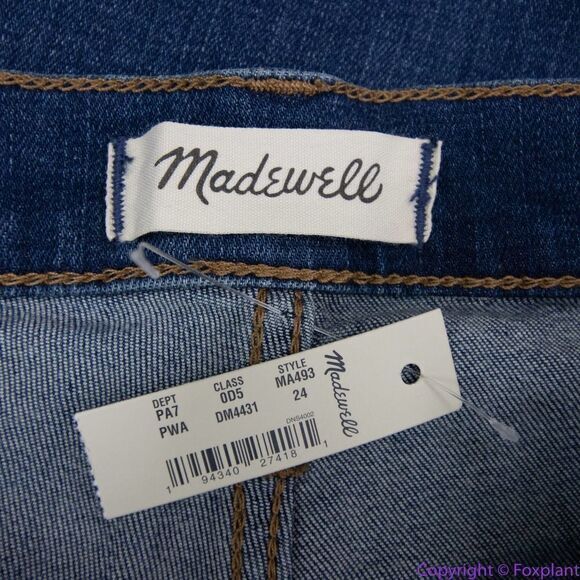 Madewell 10" High-Rise Roadtripper‎ Supersoft Jeans in Playford Wash, 24 - Picture 12 of 16